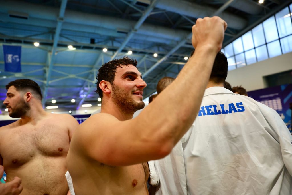 Αλεξανδρούπολη: Αποθεώθηκε η εθνική πόλο των ανδρών – Φίλαθλοι κατακλύζουν καθημερινά το «Δ. Μιχαλεντζάκης»