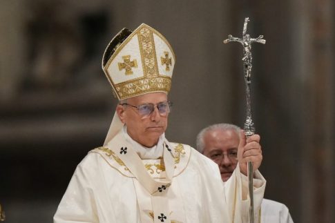 Ορκωμοσία Ελένης Χαμπέρη στο Δημοτικό Συμβούλιο Βόλου