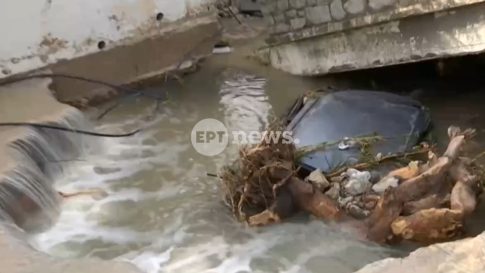 Δεσμός: Το ελληνικό λογοτεχνικό στέκι στο Παρίσι που συνεχίζει το έργο του 40+χρόνια