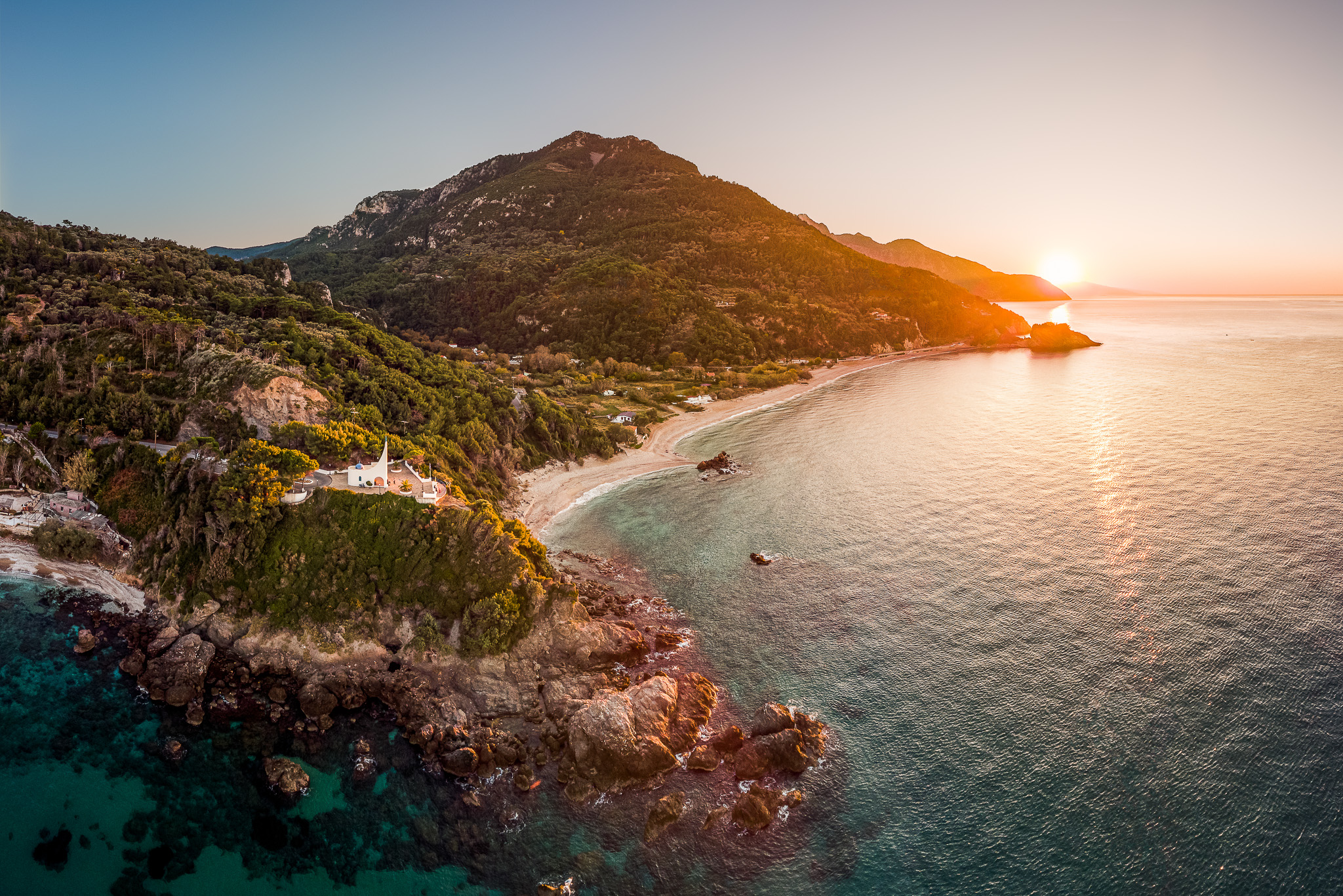 Η Σάμος στο διεθνές προσκήνιο: Γερμανικά μέσα αναδεικνύουν τον αυθεντικό χαρακτήρα του νησιού