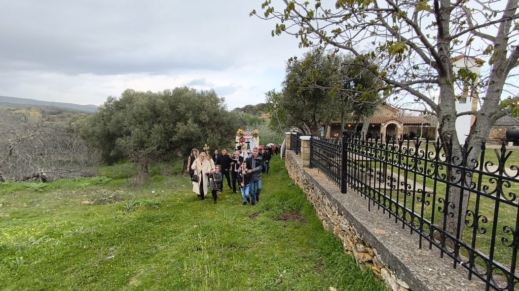 Αλεξανδρούπολη: Στο εγκαταλελειμμένο χωριό Ποταμός των παππούδων τους η Ακολουθία του Επιταφίου από τους απογόνους