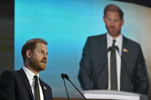 Γάζα: Δεκαεπτά χώρες, ανάμεσά τους <strong>η Σαουδική Αραβία, το Κατάρ και η Αίγυπτος</strong>, καλούν τη Χαμάς να παραδώσει τα όπλα