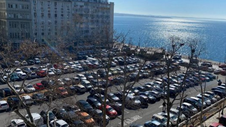 Θεσσαλονίκη: Ξηλώνεται η άσφαλτος για να «γεννηθεί» η νέα πλατεία Ελευθερίας