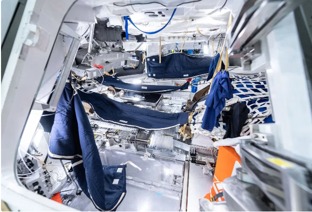 Aποστολή στη Σελήνη: Οι αστροναύτες του Artemis «ξέφυγαν» από την έλξη της Γης σε απόσταση 64.000 χιλιομέτρων