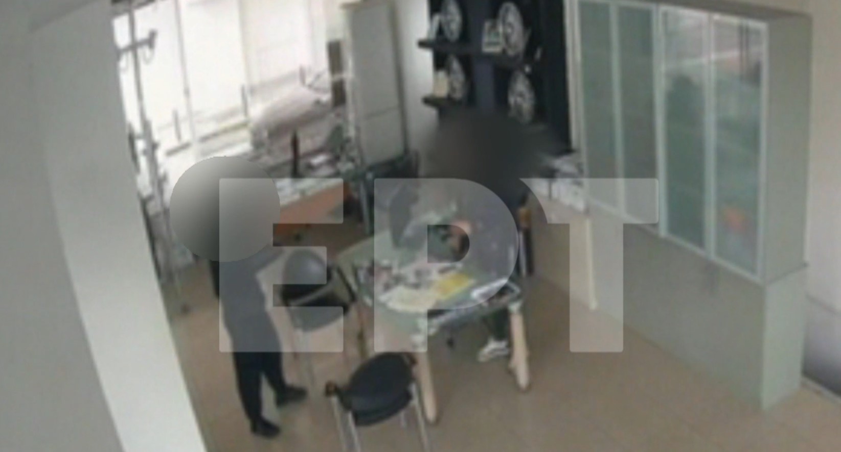 Επικίνδυνες διαστάσεις σε υπόθεση εκβιασμού – πυροβολισμοί και συλλήψεις