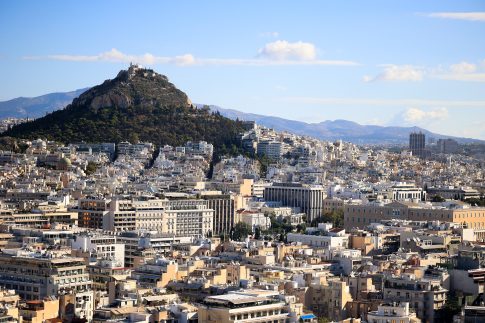 <strong>Διπλωματικές πηγές για τους Έλληνες πολίτες στο αεροδρόμιο του Καΐρου, συμμετέχοντες στην «Πορεία προς τη Γάζα»</strong>