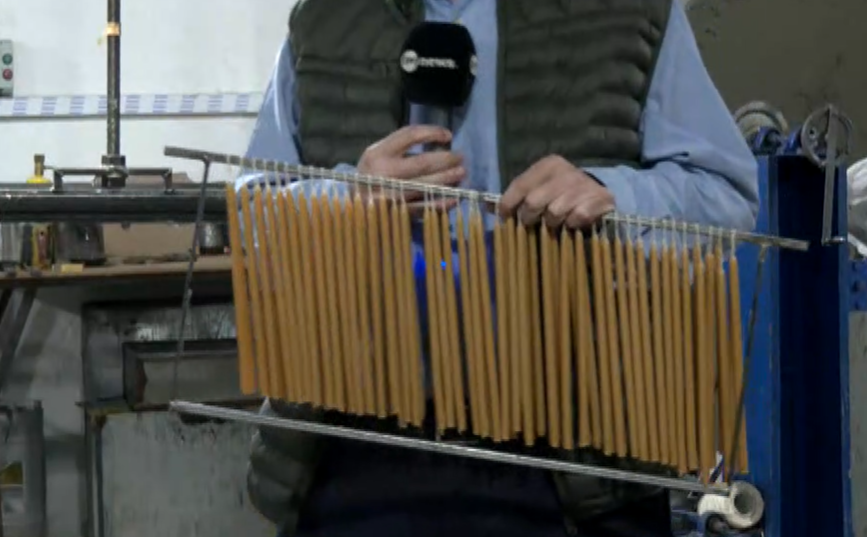 Μεσσήνη: Χειροποίητα κεριά σε παραδοσιακό κηροπλαστείο