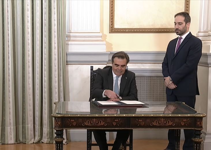 Ορκίστηκαν τα νέα μέλη της κυβέρνησης Σχοινάς, Τουρνάς και Λαζαρίδης