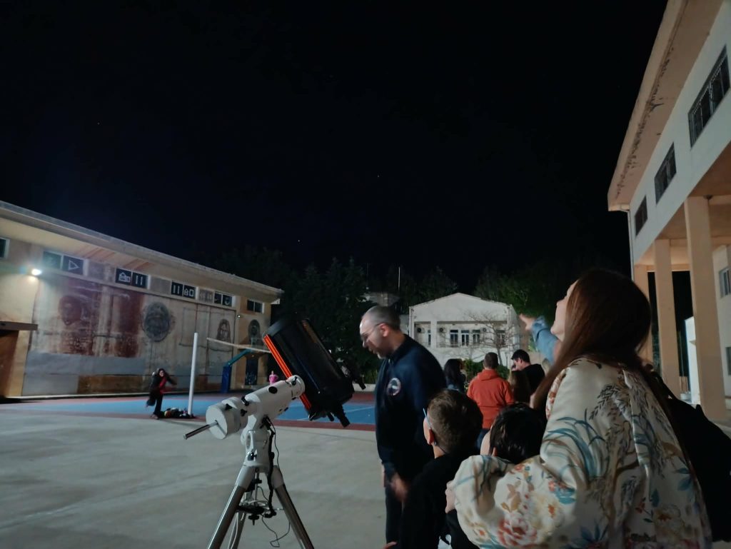 Κομοτηνή: Μαθητές “πλοηγήθηκαν” στον έναστρο ουρανό με τη βοήθεια αστροφυσικών του Εθνικού Αστεροσκοπείου Αθηνών