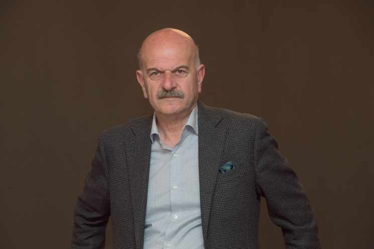 Πόλεμος, ακρίβεια και αβεβαιότητα «φρενάρουν» τον ελληνικό τουρισμό – Ο Λύσανδρος Τσιλίδης μιλά στο ΕΡΤnews.gr