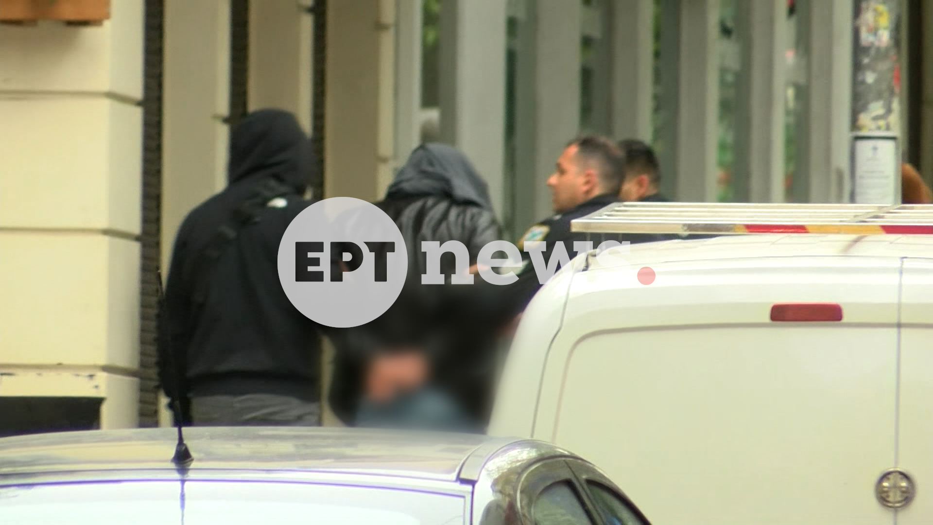 vo-prosagwgh-italos-nekrh-gynaika-1704-d09-new-00-00-05-20-still002