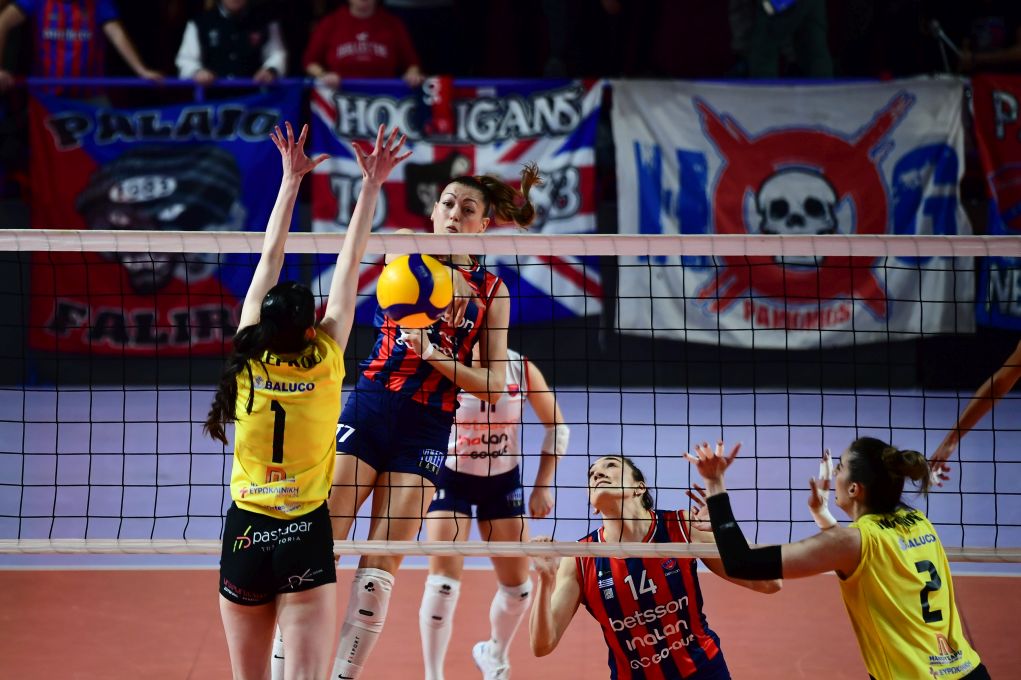 Volley League Γυναικών: Στους «4» η ΑΕΚ που έκανε το «μπαμ» στη Νέα Σμύρνη κι απέκλεισε τον Πανιώνιο στο τάι-μπρέικ  ​
