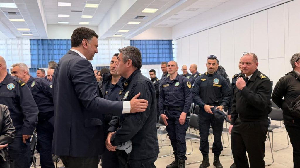 Κικίλιας από τα Χανιά: Ενίσχυση του Λ.Σ. στην Κρήτη με επιπλέον εναέρια μέσα, Heron drones και νέα στελέχη