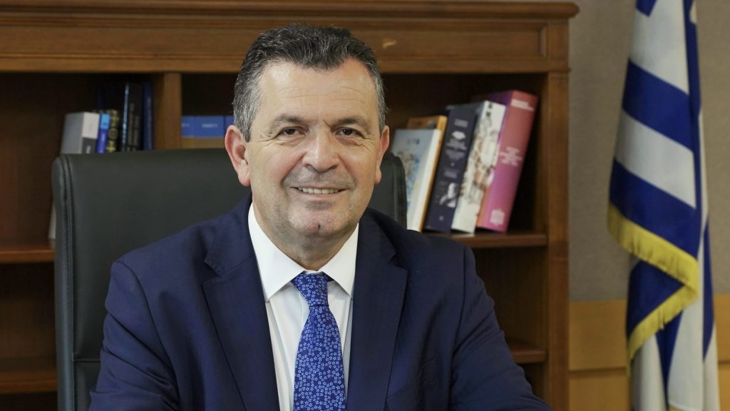 Σήμερα το χρονοδιάγραμμα για πληρωμές 900εκ.€ σε αγρότες και κτηνοτρόφους