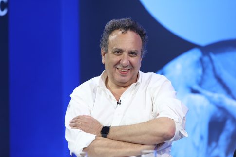 Νεκρός 27χρονος στον Άγιο Δημήτριο – Βρέθηκε μαχαιρωμένος στο πάρκο Ασυρμάτου