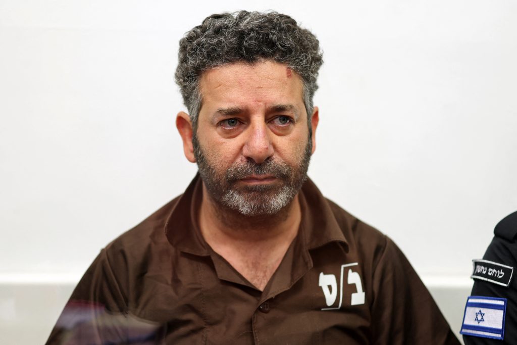 Βασανιστήρια στο Ισραήλ καταγγέλλουν οι δύο ακτιβιστές της Global Sumud Flotilla – Το γράμμα του Τιάγκο Άβιλα στη 2χρονη κόρη του