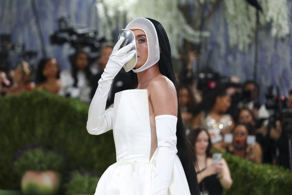 Met Gala 2026: Όταν η μόδα μεταμορφώνεται σε τέχνη – Οι πιο εντυπωσιακές εμφανίσεις της βραδιάς