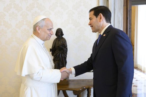Μαθητές “φυτεύουν” συνεργασία και ένα πιο πράσινο αύριο στον Βόλο