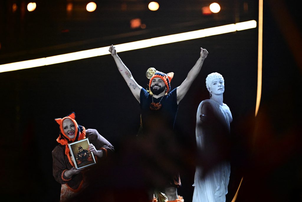 Eurovision 2026: Ο Akylas μάγεψε την Ευρώπη με το Ferto και αποθεώθηκε