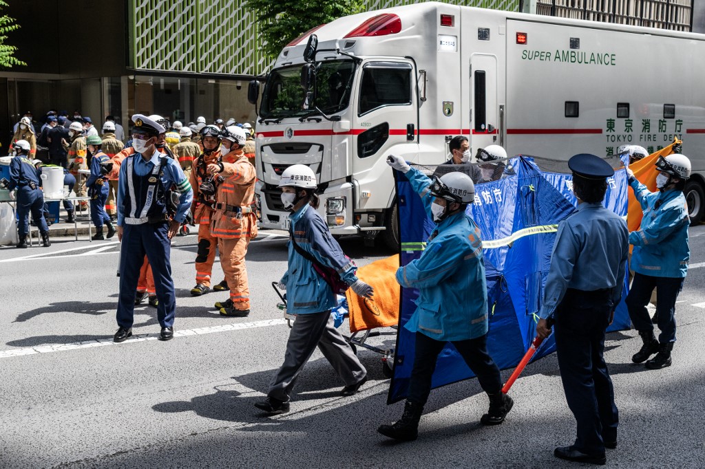 Τόκιο: Περίπου 20 τραυματίες μετά από ρίψη άγνωστης ουσίας σε εμπορικό κέντρο
