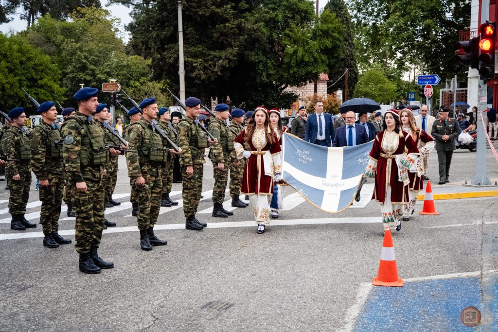 «Ελευθέρια Κομοτηνής»: Η έπαρση της ιστορικής σημαίας και η υποδοχή της θαυματουργού εικόνας της Παναγίας Φανερωμένης
