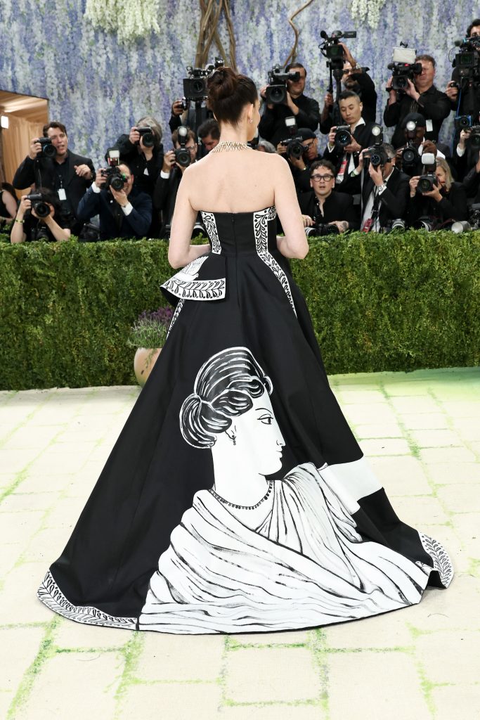 Met Gala 2026: Όταν η μόδα συναντά την τέχνη στο πιο λαμπερό κόκκινο χαλί