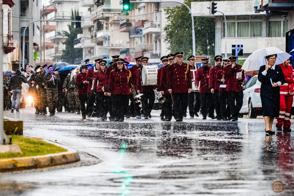 «Ελευθέρια Κομοτηνής»: Η έπαρση της ιστορικής σημαίας και η υποδοχή της θαυματουργού εικόνας της Παναγίας Φανερωμένης