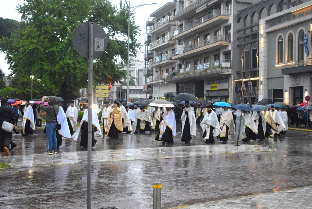 «Ελευθέρια Κομοτηνής»: Η έπαρση της ιστορικής σημαίας και η υποδοχή της θαυματουργού εικόνας της Παναγίας Φανερωμένης
