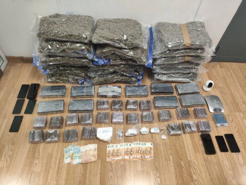 Η παράσταση <br>“Βαν Γκογκ- Γράμματα στον αδερφό μου Τεό” στο θέατρο της Ανωτάτης Σχολής Καλών Τεχνών