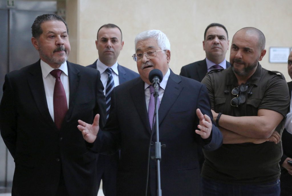 Η Φατάχ στη μετά Αμπάς εποχή: Η μάχη της διαδοχής – Ο γιος, ο στενός συνεργάτης και ο «Παλαιστίνιος Μαντέλα»