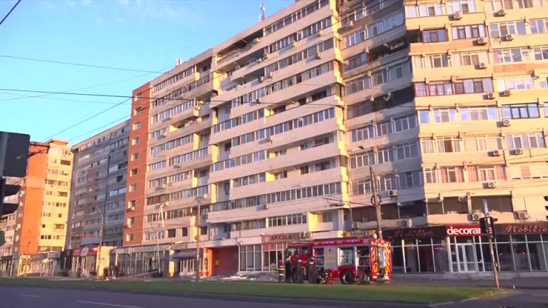 Ρουμανία: Δύο τραυματίες από πλήγμα ρωσικού drone σε πολυκατοικία – «Σοβαρή και ανεύθυνη κλιμάκωση» λέει το Βουκουρέστι, ενημερώθηκε το ΝΑΤΟ