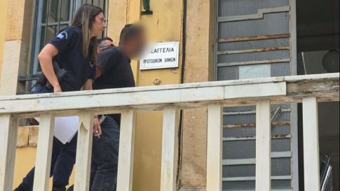 <strong>Αντιπεριφερειάρχης Σερρών: Έκκληση για την ανάρτηση της γαλανόλευκης</strong>