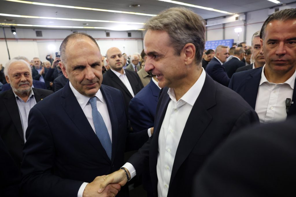 Μητσοτάκης στο προσυνέδριο της ΝΔ: Μιλάμε με χειροπιαστά αποτελέσματα που αναβαθμίζουν άμυνα, διπλωματία και ενεργειακή πολιτική