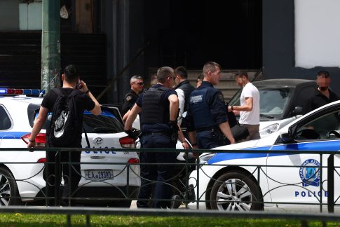 Βρετανία: Κατευναστική η αντίδραση του Στάρμερ στην παραίτηση του υπουργού Υγείας