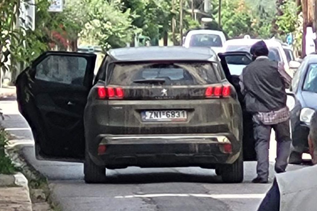 Στη ΓΑΔΑ οι συλληφθέντες της ληστείας – θρίλερ σε τράπεζα στην Τιθορέα – Πώς έφτασε στα ίχνη τους το ελληνικό FBI