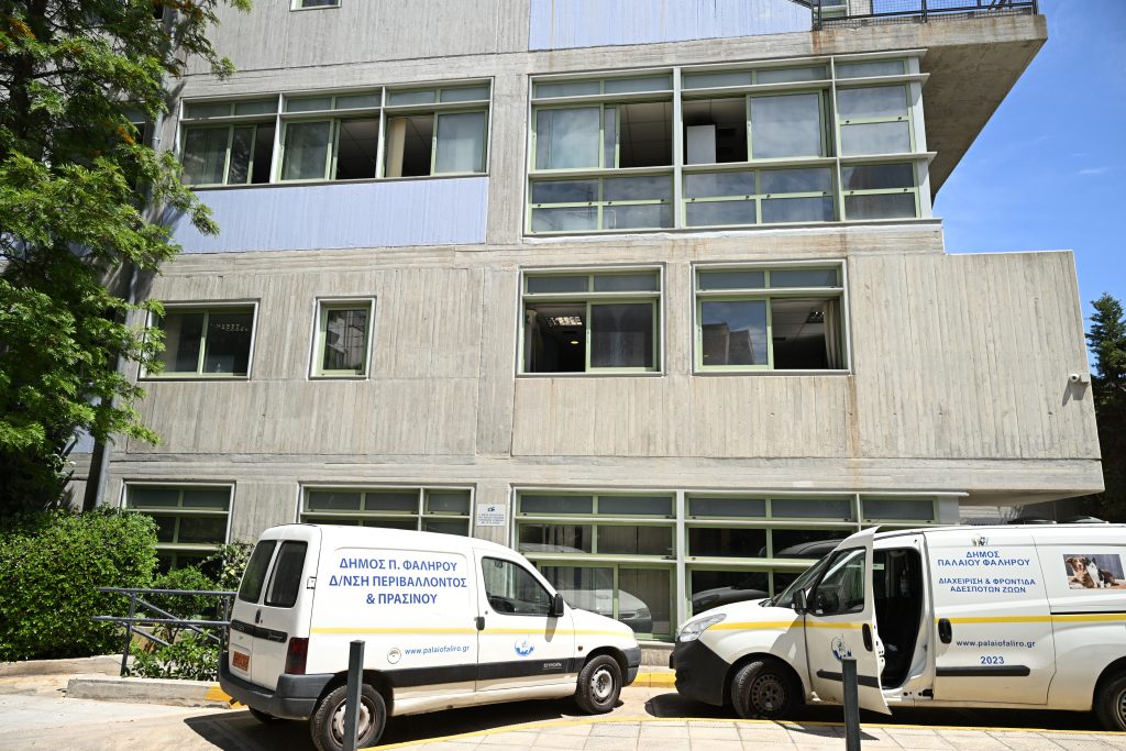 Έντονη οσμή αερίου στα νότια προάστια – «Δεν έχει διαπιστωθεί διαρροή» λέει το υπουργείο Πολιτικής Προστασίας