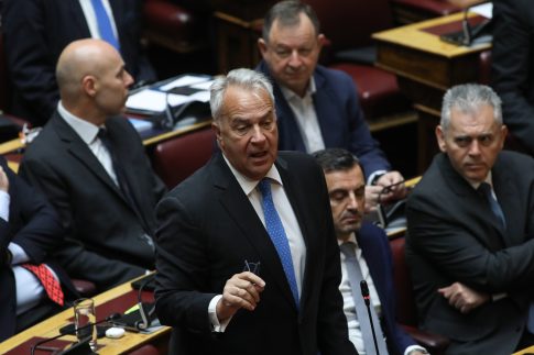 Σύσκεψη υπό τον πρωθυπουργό στο Μαξίμου για την αντιπυρική περίοδο
