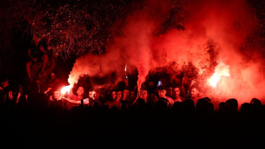 Το δραματικό φινάλε του τελικού με ήχο από ΕΡΑΣΠΟΡ και εικόνα από Πειραιά (video)