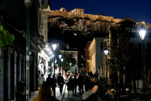 «Ο σώζων εαυτόν σωθήτω»: </br>Ο πόλεμος για την υγεία και </br> ο κόσμος που αλλάζει