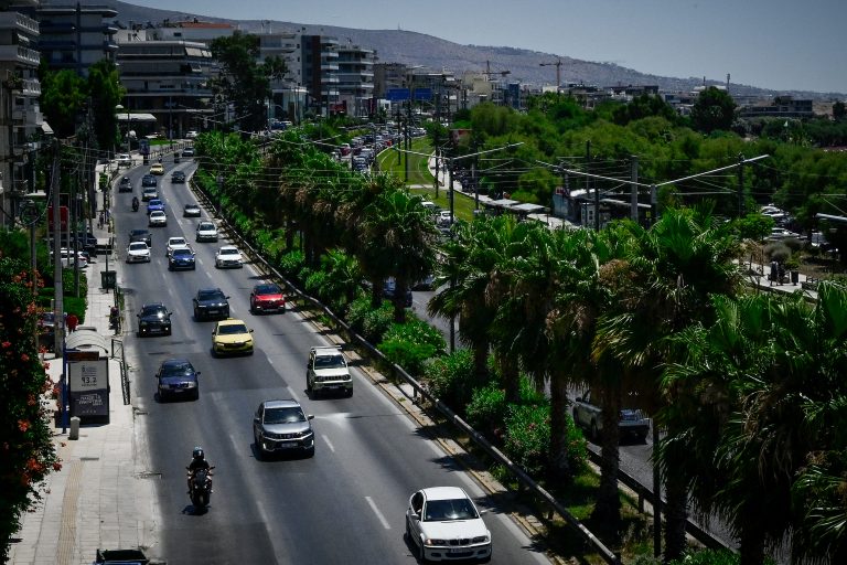 Έντονη οσμή αερίου στα νότια προάστια – «Δεν έχει διαπιστωθεί διαρροή» λέει το υπουργείο Πολιτικής Προστασίας