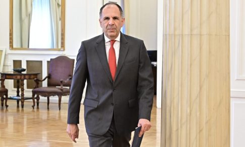 Καιρός: Ζέστη με 35άρια και τοπικές μπόρες σήμερα, ιδανικό το σκηνικό για το τριήμερο του Αγίου Πνεύματος – Πρόγνωση από την Ό. Παπαβγούλη