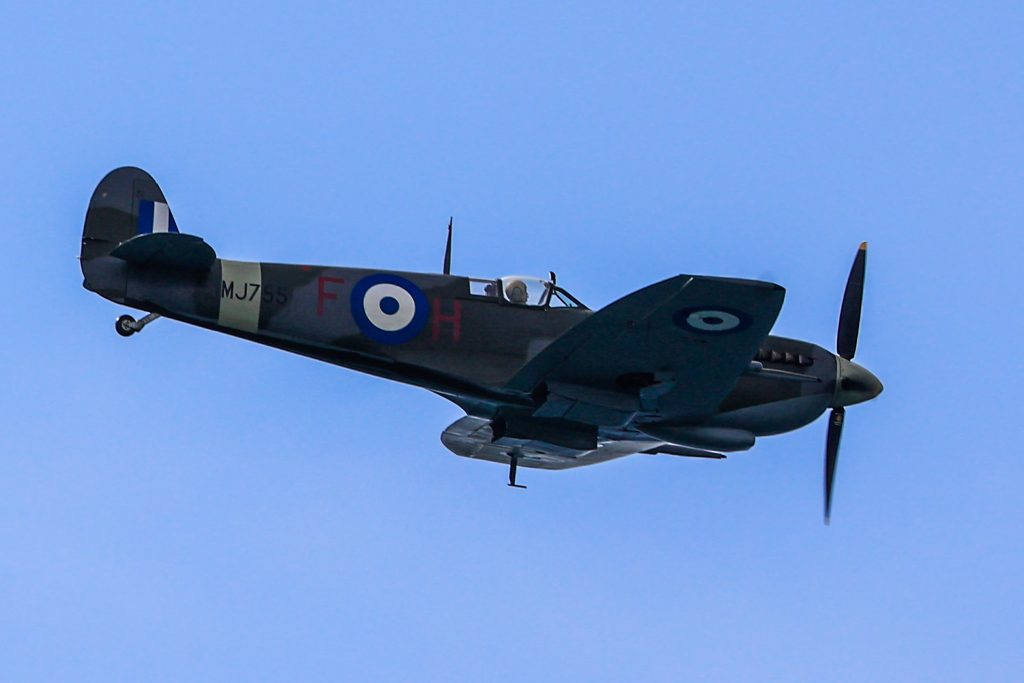 Απεβίωσε ο Τζορτζ Νταν, ο πιλότος της RAF, που είχε μεταφέρει το Spitfire MJ755 στην Ελλάδα