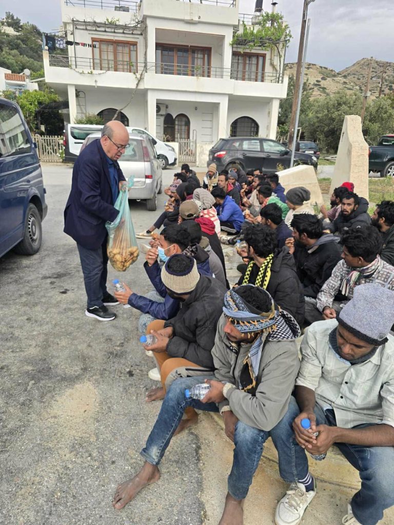«Πρωτομαγιάτικες αφίξεις» μεταναστών στα νότια της Κρήτης – 2 λέμβοι με 72 άτομα