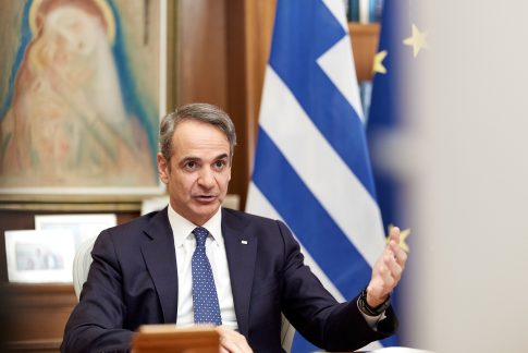 Γενναία προκαταβολή για τις ζημιές του παγετού ζητούν οι αγρότες της Πελοποννήσου