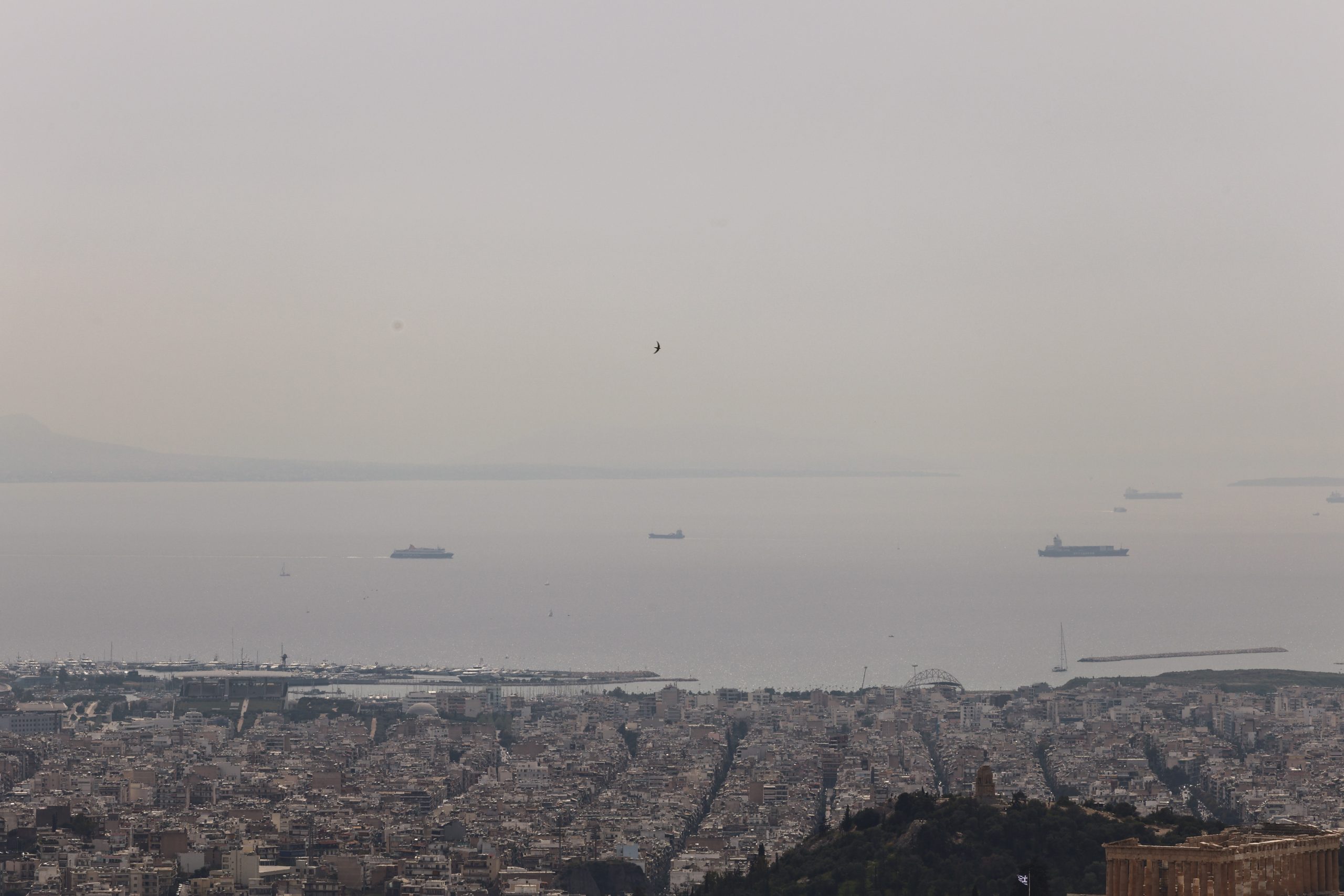 Καιρός: Αφρικανική σκόνη, λασποβροχές και θερμοκρασίες πάνω από τα κανονικά επίπεδα – Πρόγνωση από την Ο. Παπαβγούλη