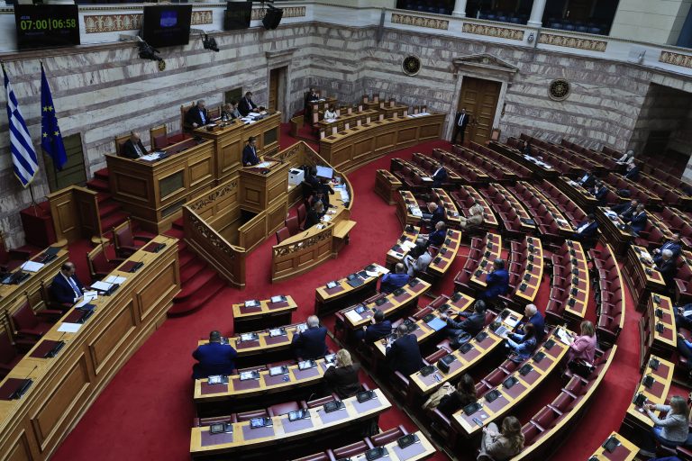 Αίτημα του ΠΑΣΟΚ για ακρόαση στη Βουλή του Εισαγγελέα Αρείου Πάγου και του διοικητή της ΕΥΠ
