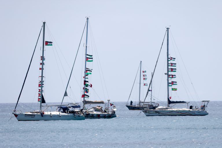 Τις επόμενες ώρες θα αφιχθούν στην Ασντόντ οι Έλληνες που συμμετείχαν στον στολίσκο Global Sumud Flotilla