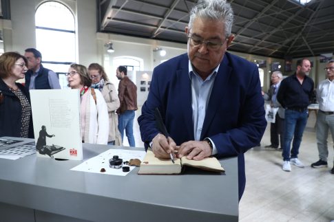 Έρευνα του ΕΒΕΘ: Ώριμοι οι Θεσσαλονικείς για τεχνολογικές λύσεις και ΤΝ, «αγκάθι» το κυκλοφοριακό