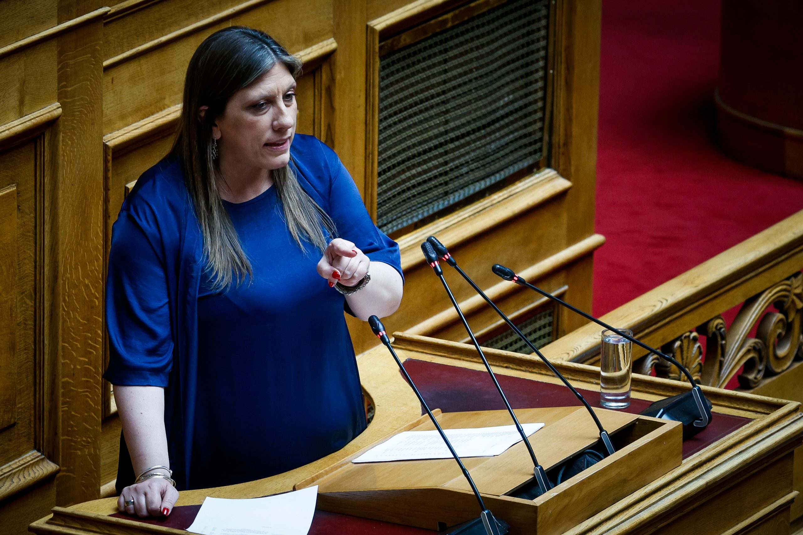 Ήρθη η ασυλία της Ζωής Κωνσταντοπούλου – Στα ύψη η πολιτική αντιπαράθεση