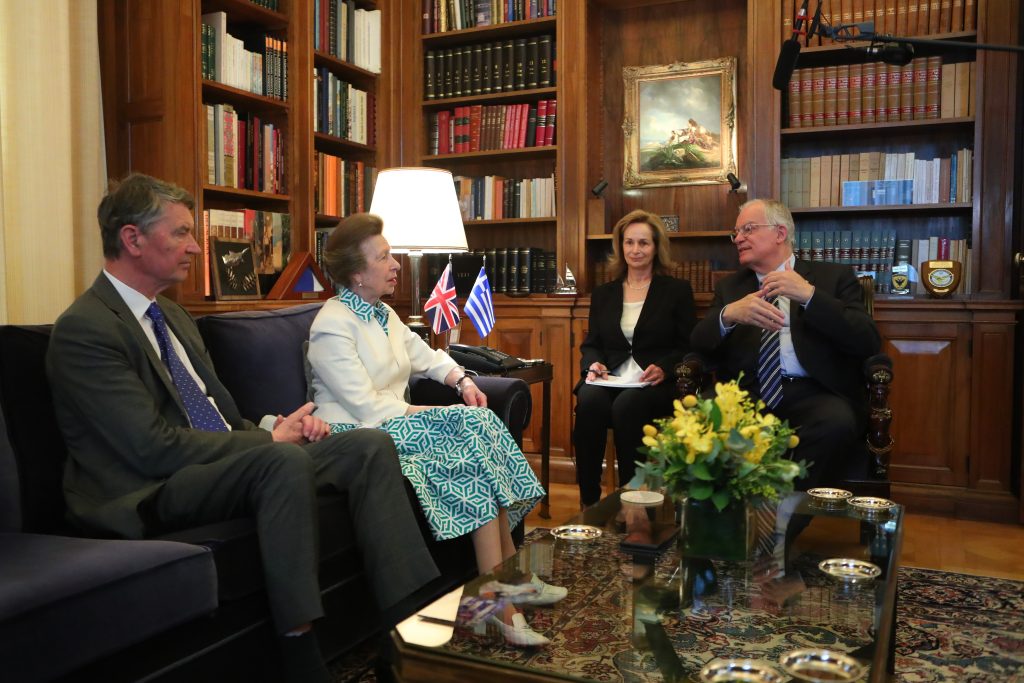 Στην Αθήνα η Πριγκίπισσα Άννα – Η συνάντηση με τον ΠτΔ με αφορμή τα 85 χρόνια από την μάχη της Κρήτης